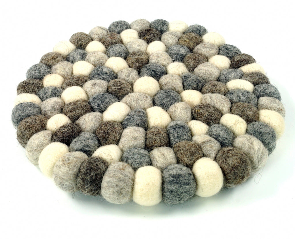 Wollfilzkugel Unterlage 20 cm