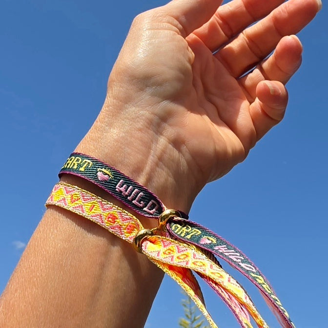 Statement Stoffarmband