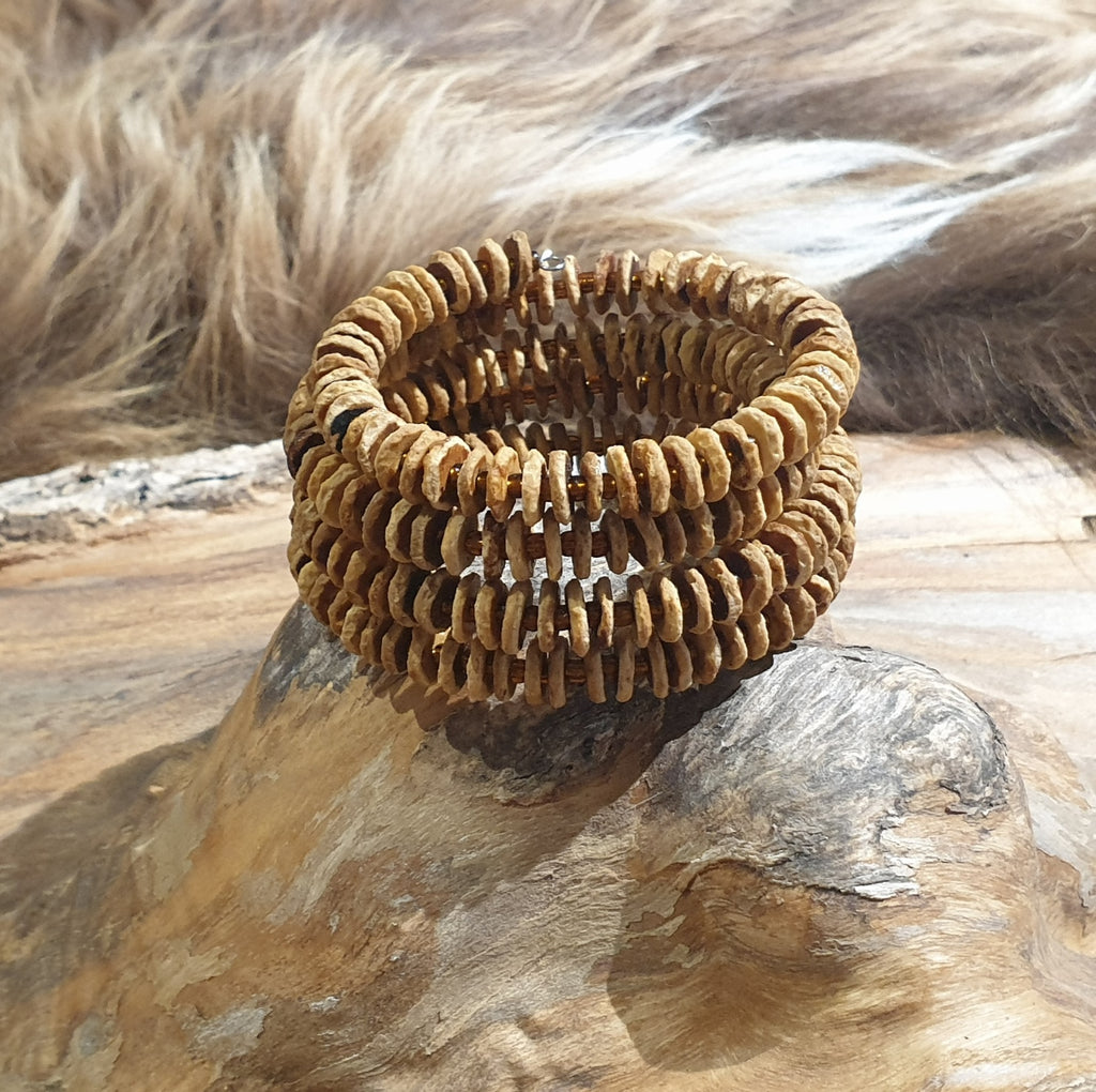 Spiralarmband Straußenei Braun