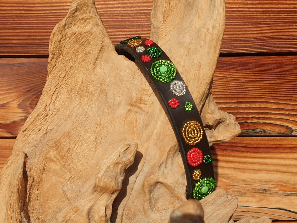 TKC Exclusive Holiday Dot Standard 10"