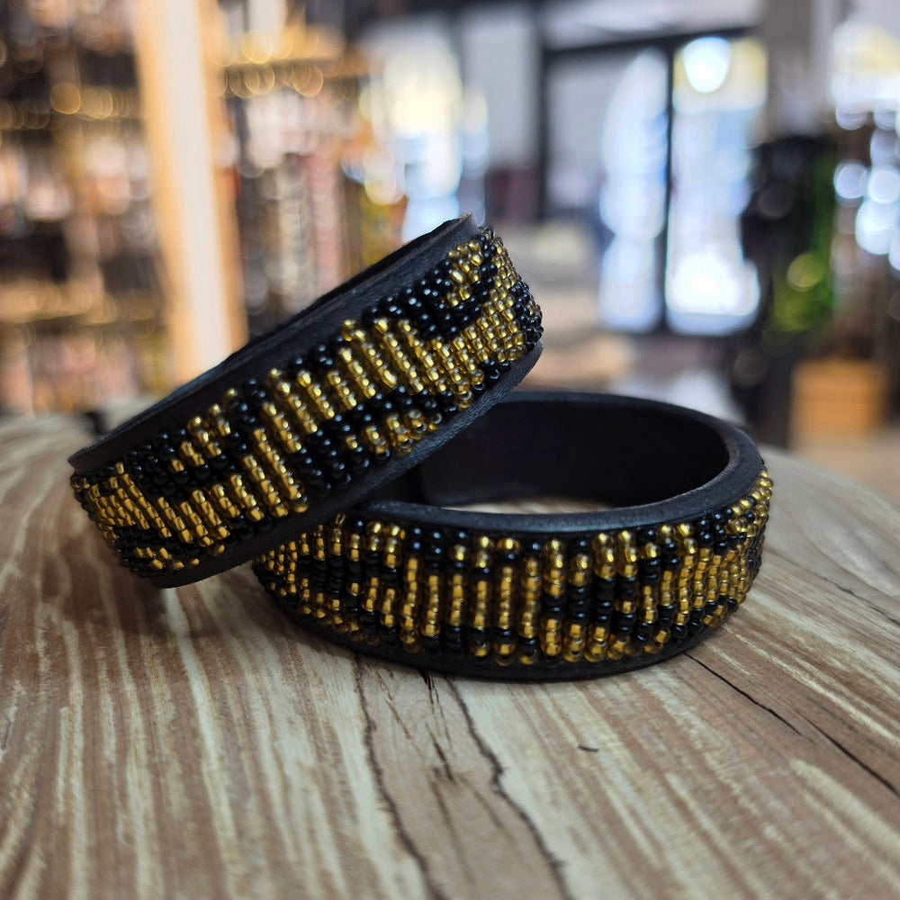 TKC Lederarmband mit Perlen