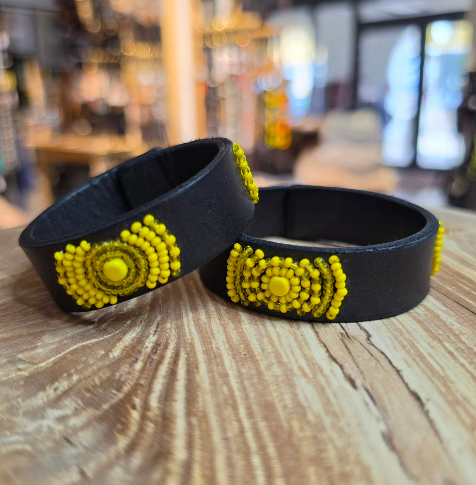 TKC Armband Leder mit Perlen