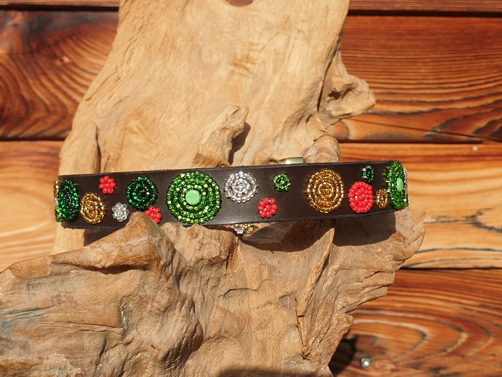 TKC Exclusive Holiday Dot Standard