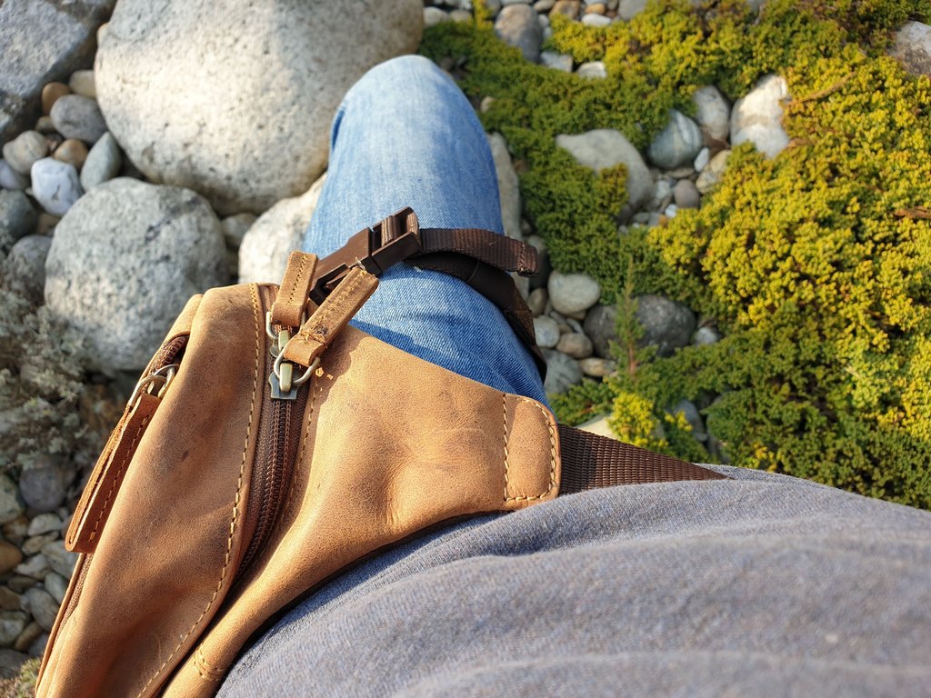 Vintage Biker Legbag