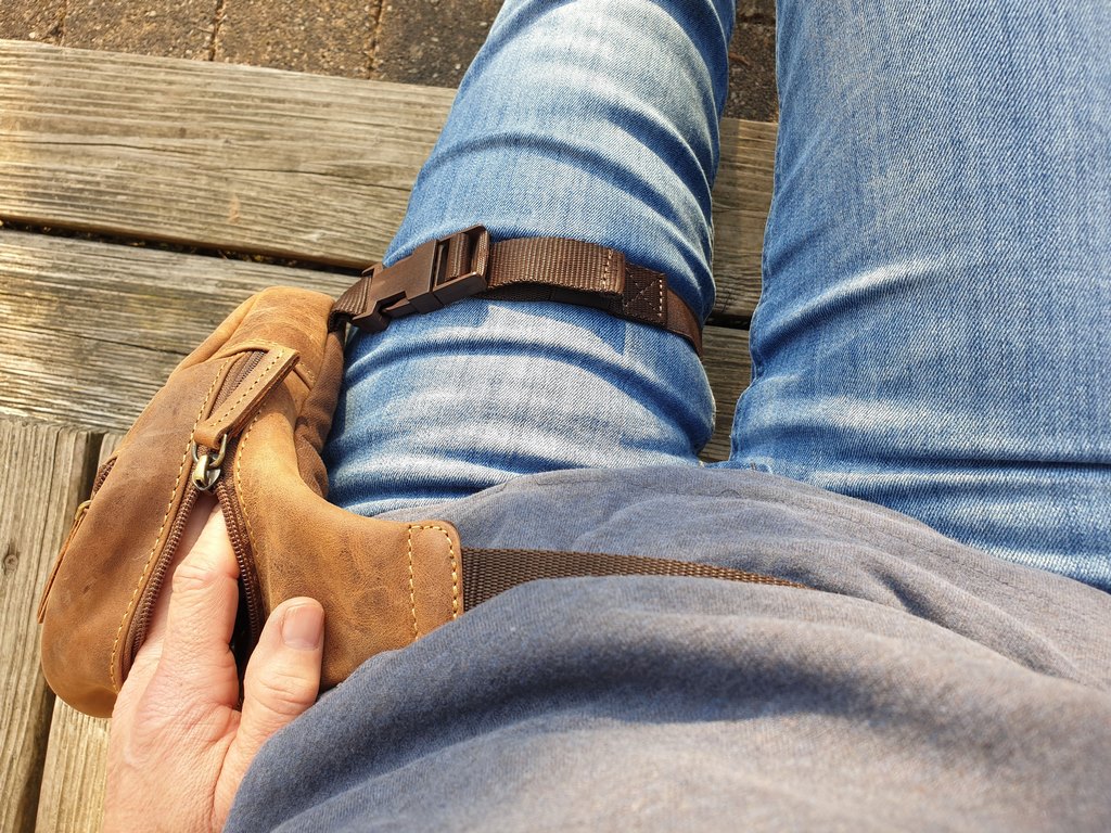 Vintage Biker Legbag