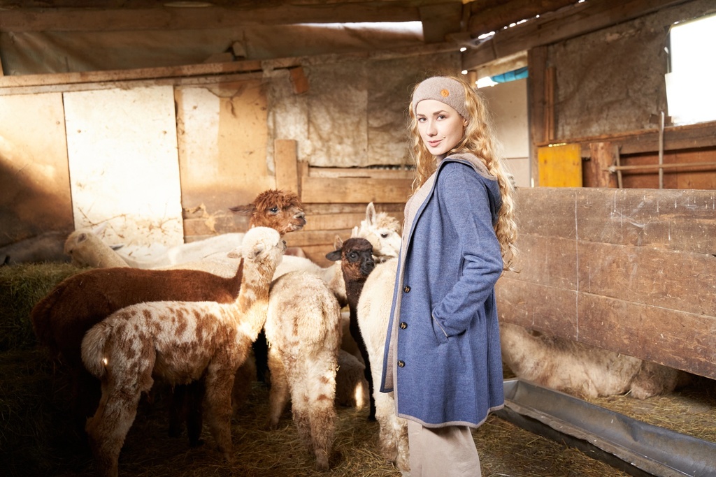 Alpaka Mantel ALYSSA aus Alpaka und Wolle