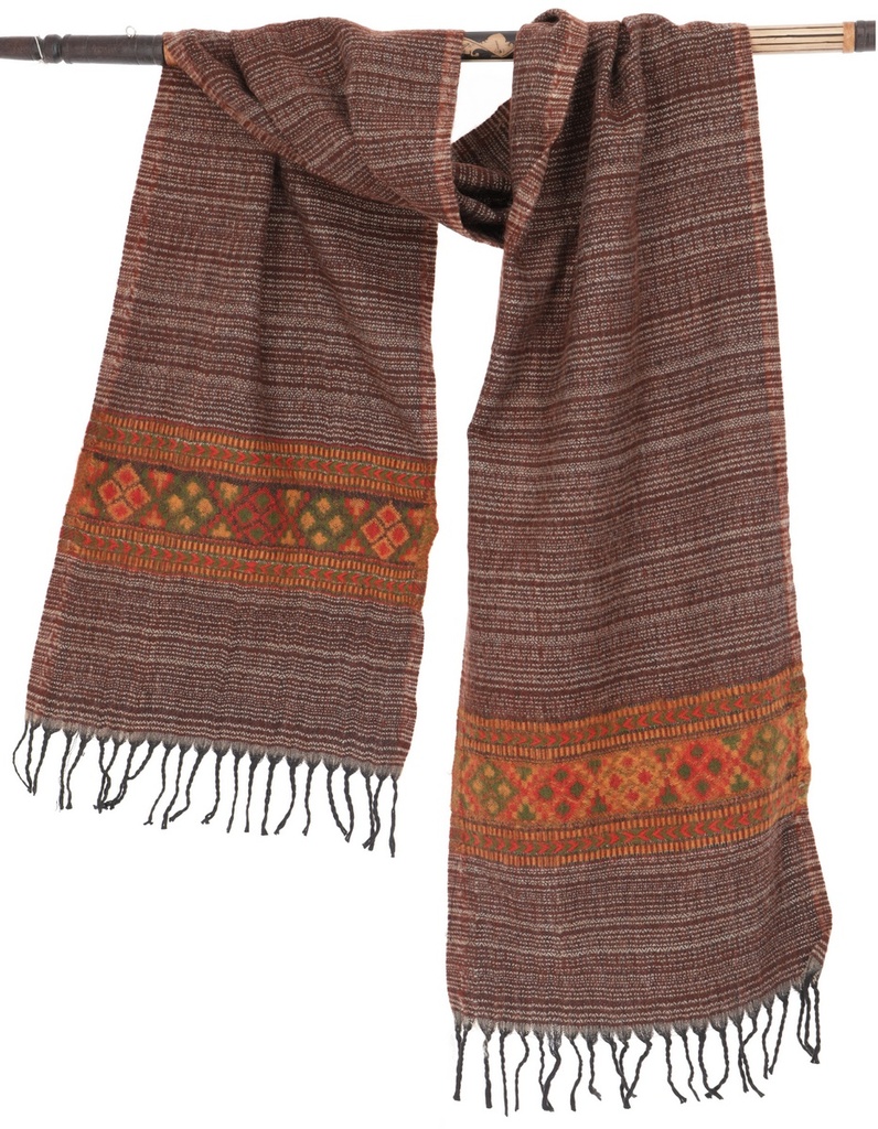 Weicher Schal schmal