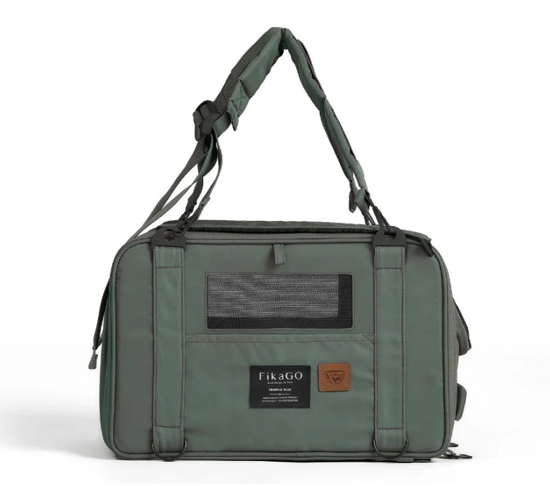 grüne Flug- und Reisetasche für Hunde