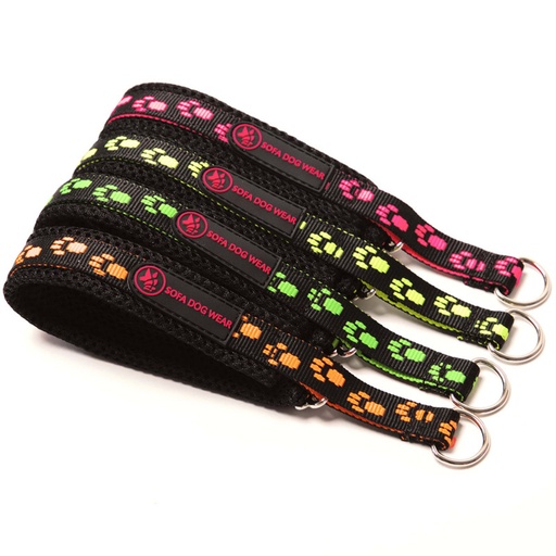 schwarze Zugstopphalsbänder mit Pfotenabdruck in verschiedenen Neonfarben